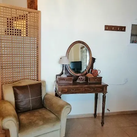 Uranous Blue Luxury Agios Ioannis Papa Nero *