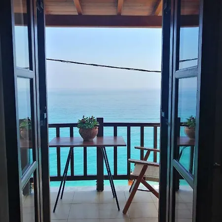 Uranous Blue Luxury Agios Ioannis Papa Nero