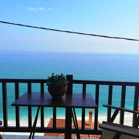 Uranous Blue Luxury Agios Ioannis Papa Nero Willa