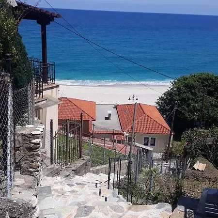 Uranous Blue Luxury Agios Ioannis Papa Nero